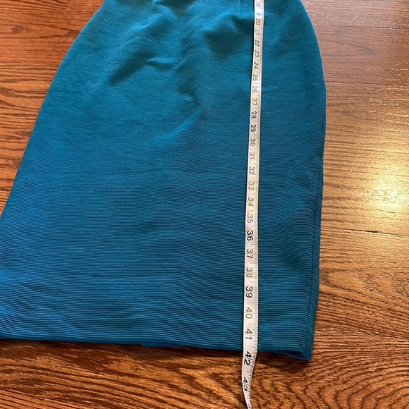 BODEN textured ribbed solid teal bodycon fit dress short sleeve low round back 4 - Picture 12 of 16